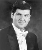 American tenor <b>Hugh Smith</b> has been heralded at the great opera houses of <b>...</b> - image002